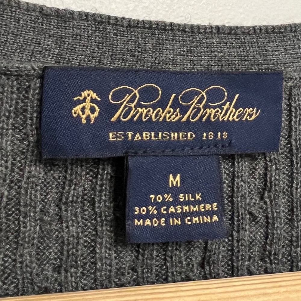 Brooks Brothers Cardigan - Picture 2 of 3